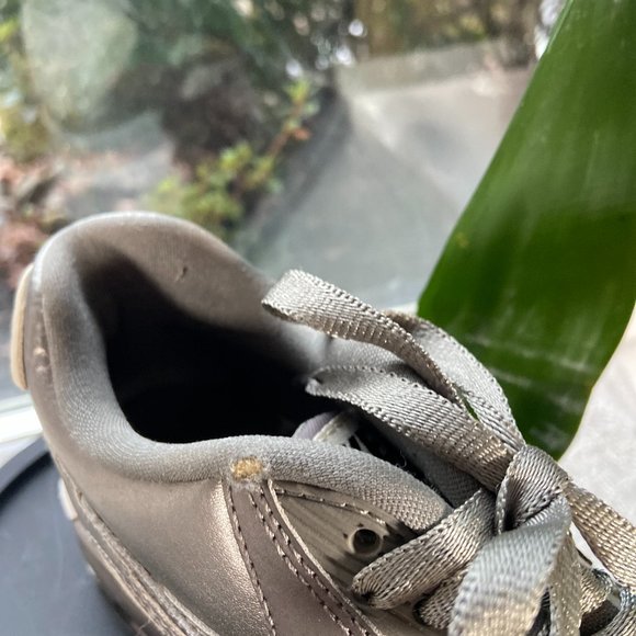 Nike Air Max 90 LTR SE GS Metallic Pewter Running Shoes, S 7 - Picture 4 of 8